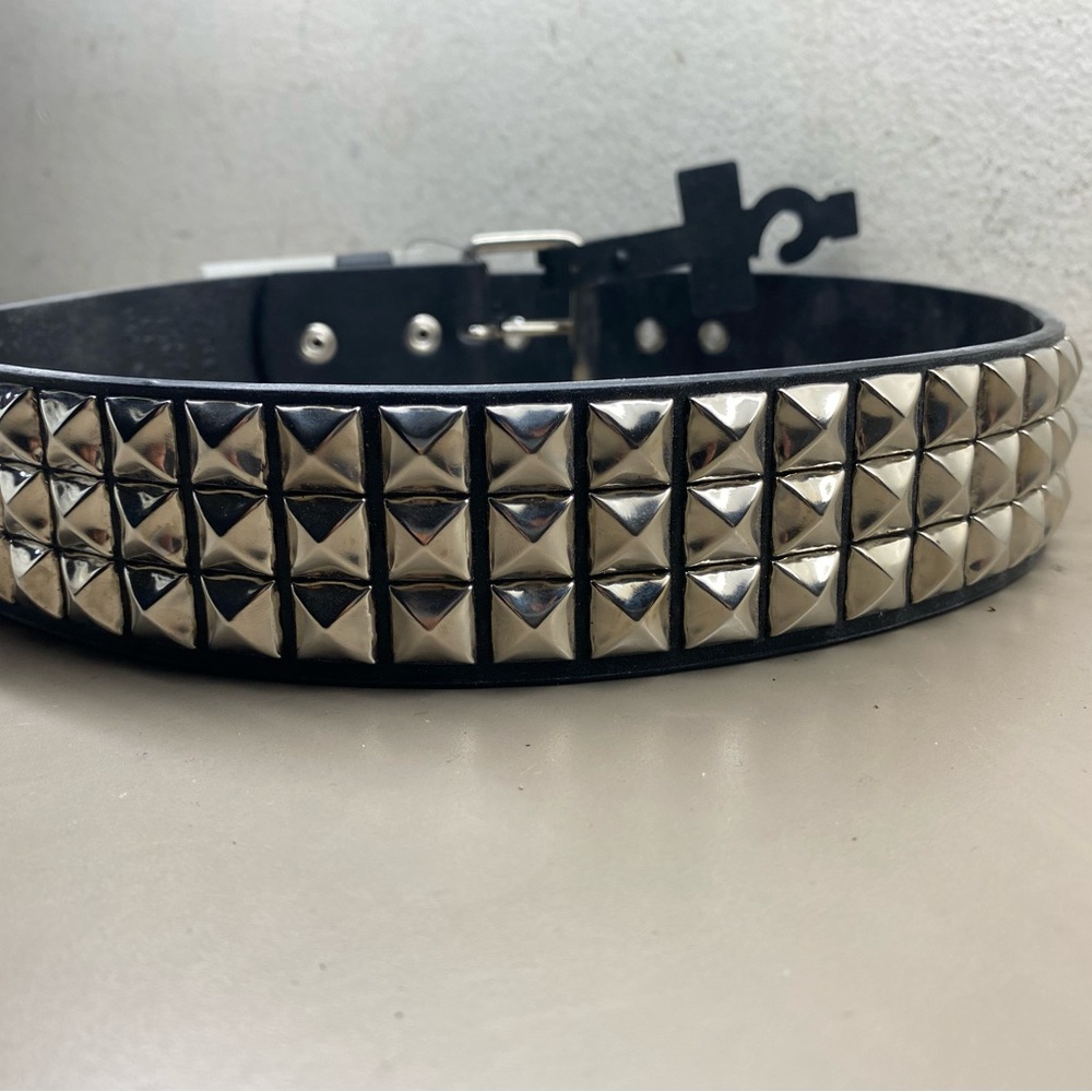 New w/Tags Unisex Hot Topic Black Chrome Studded Belt Rocker Biker Various Sizes